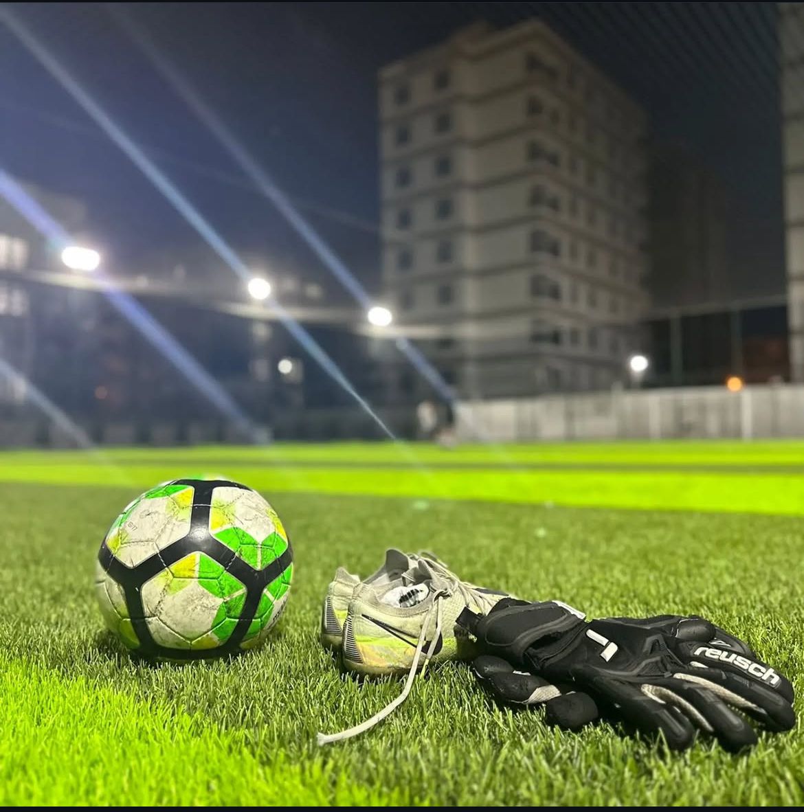 Hanoğlu Halı Saha Spor Kompleksi 